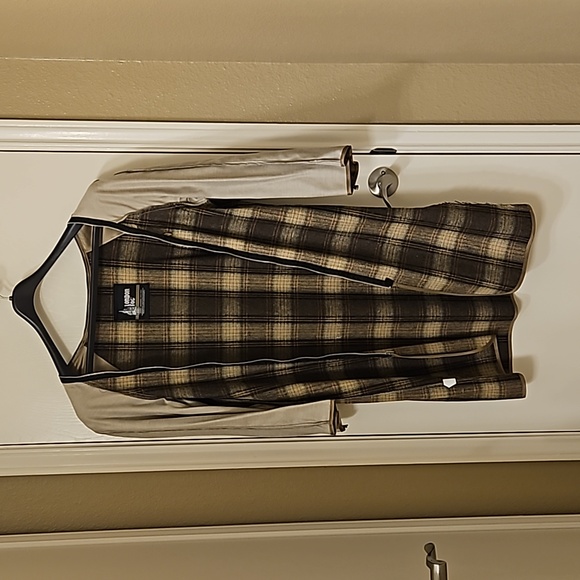 EUC Vintage Ladies' London Fog Trench Coat with Zip-out Lining Size 8 - Picture 10 of 16